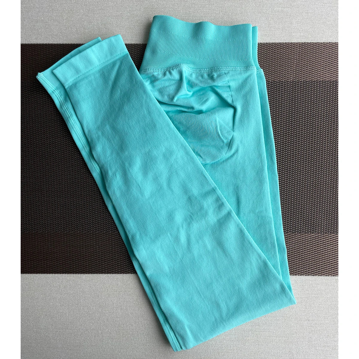 Low Rise Yoga Leggings for Easy Movement