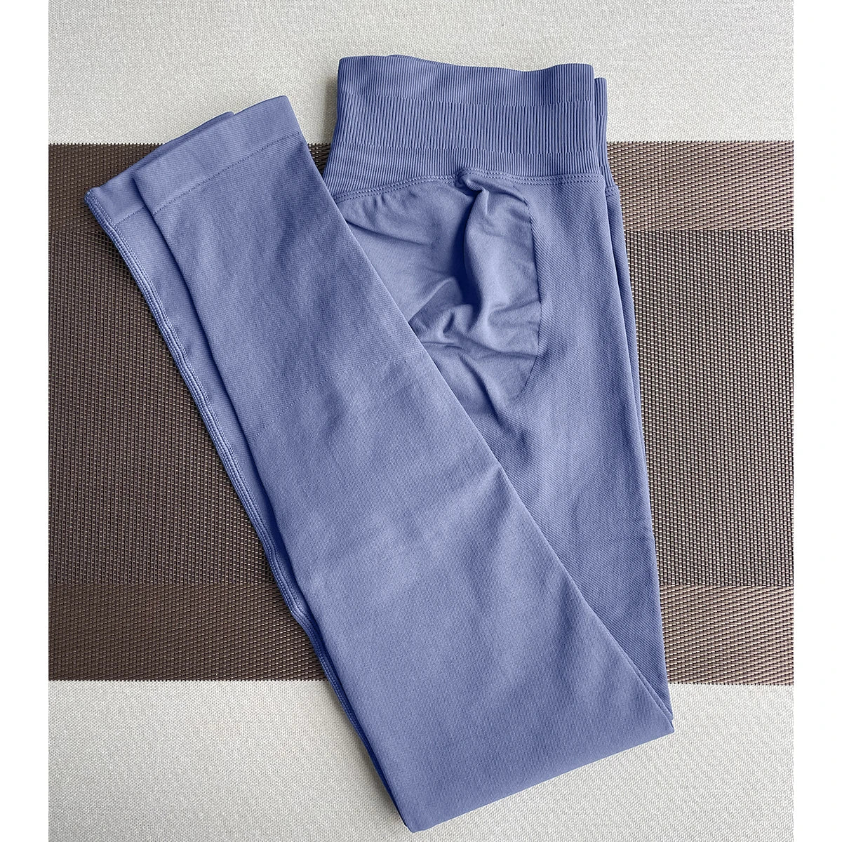 Low Rise Yoga Leggings for Easy Movement