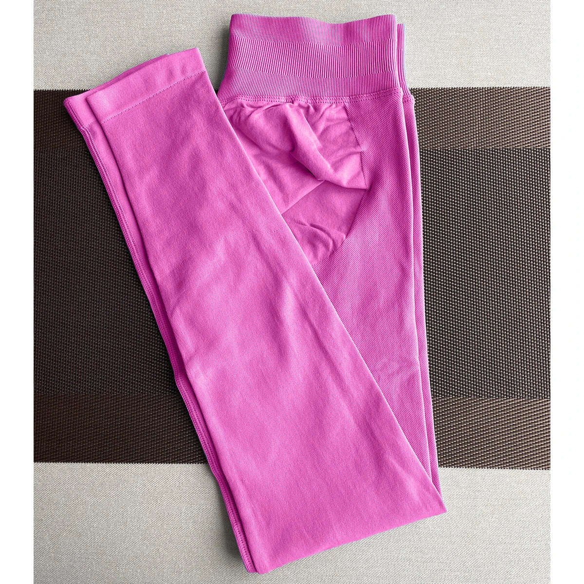 Low Rise Yoga Leggings for Easy Movement