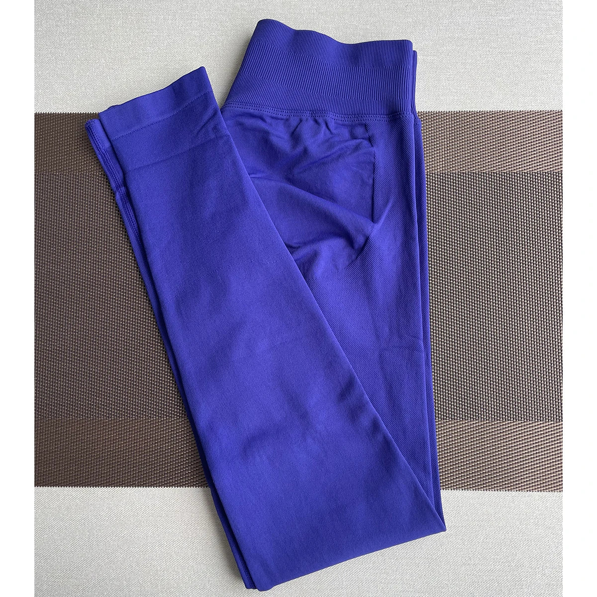 Low Rise Yoga Leggings for Easy Movement