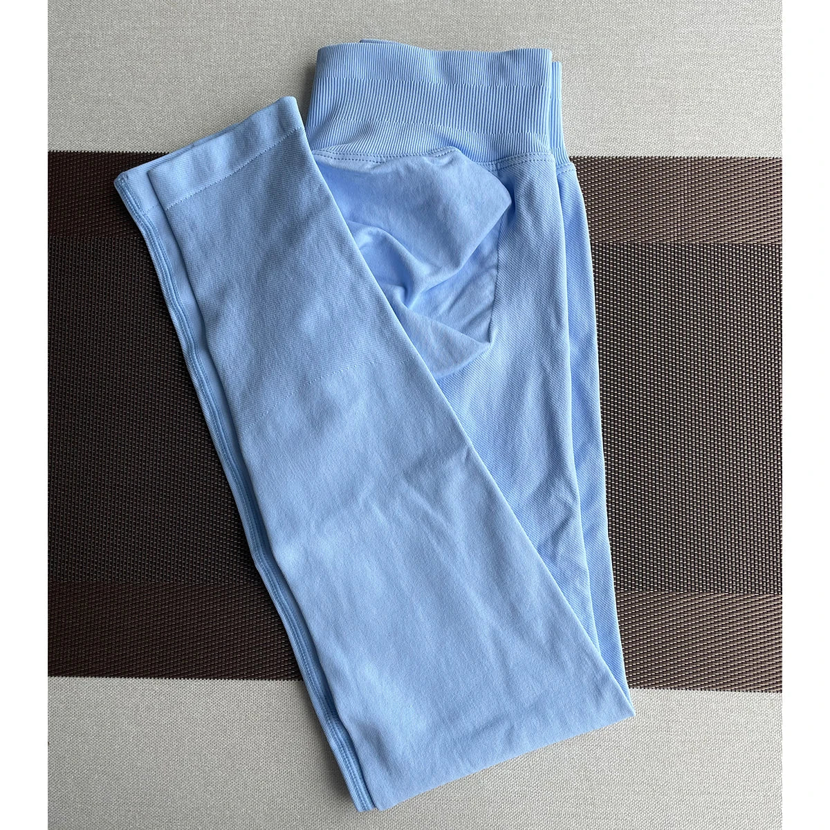 Low Rise Yoga Leggings for Easy Movement